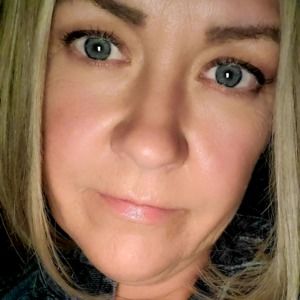 Meet your Posher, Cynthia